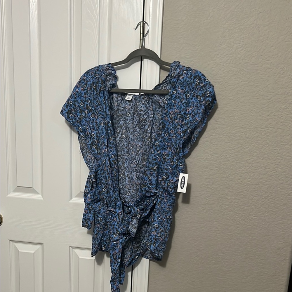 Blue Floral Women's Wrap Around Top - 2X NEW